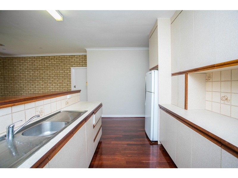 14 Drysdale Street, Eden Hill WA 6054