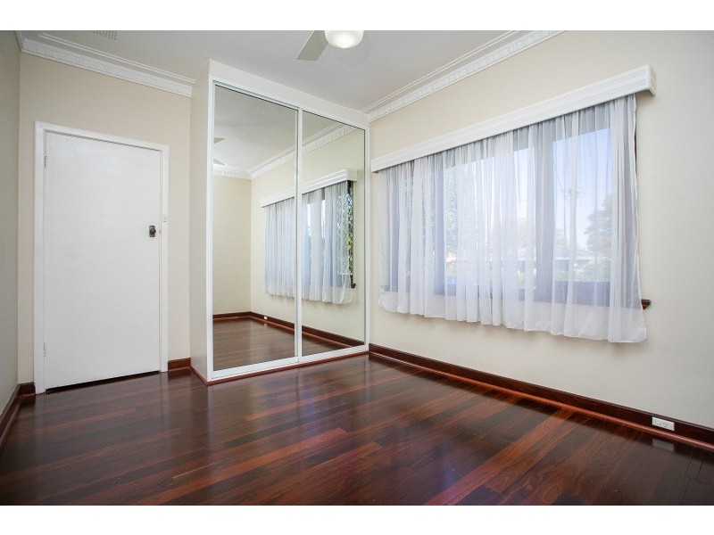 14 Drysdale Street, Eden Hill WA 6054