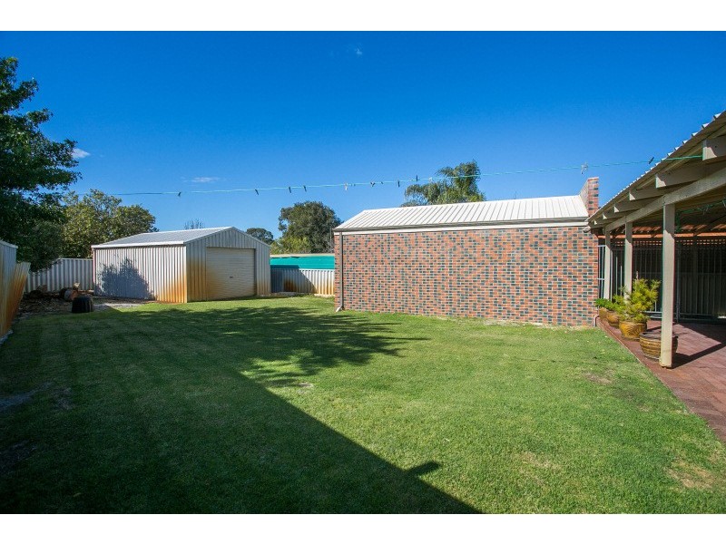 14 Drysdale Street, Eden Hill WA 6054