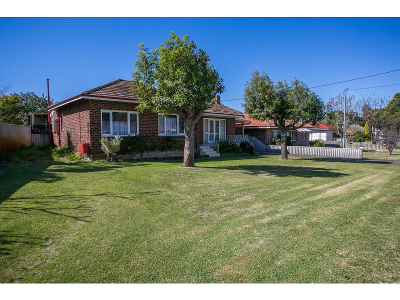 14 Drysdale Street, Eden Hill WA 6054