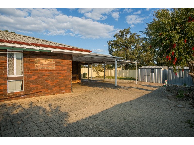 24 Elkhorn Street, East Cannington WA 6107
