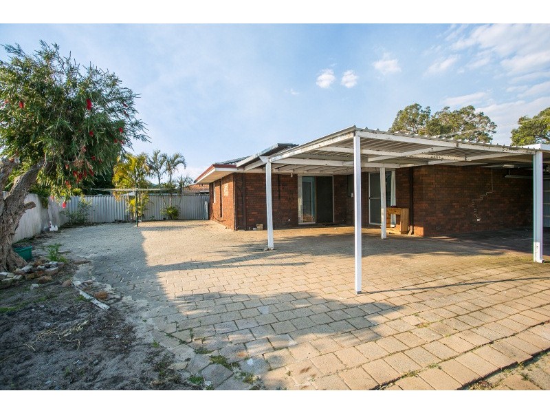 24 Elkhorn Street, East Cannington WA 6107