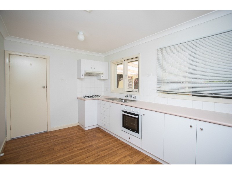 2/37 Varcoe Road, Koondoola WA 6064