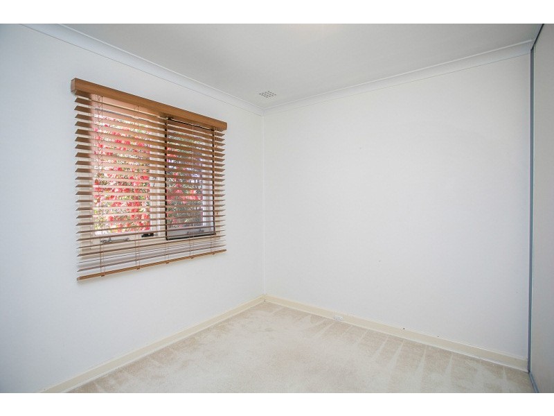 2/37 Varcoe Road, Koondoola WA 6064