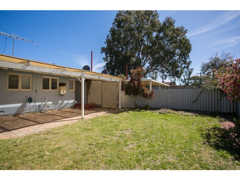 2/37 Varcoe Road, Koondoola WA 6064