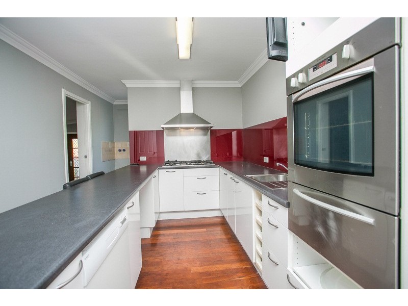 41 Altone Road, Lockridge WA 6054