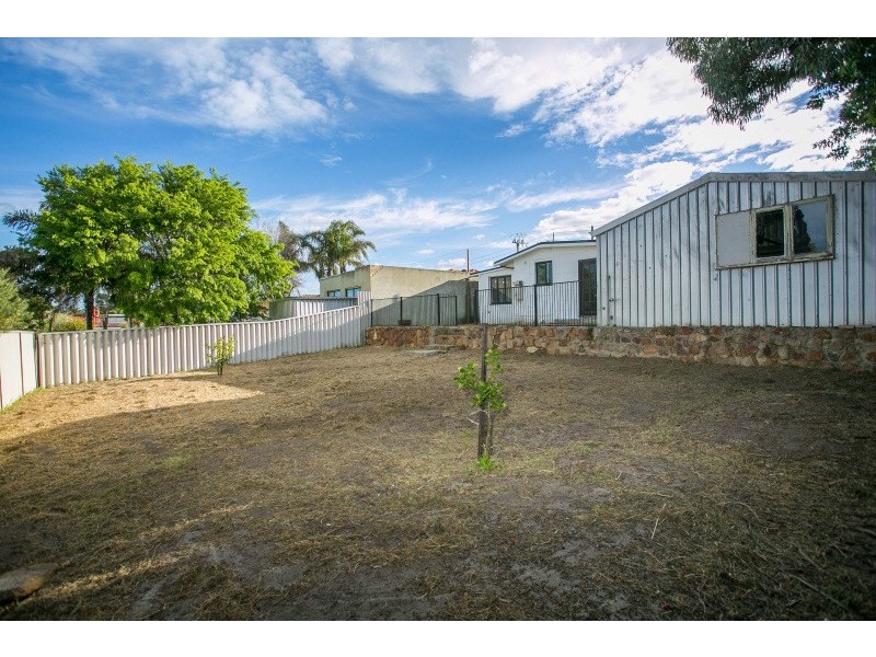 41 Altone Road, Lockridge WA 6054