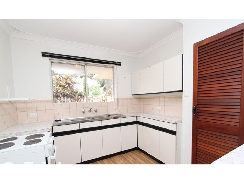 30 Thomas Way, Kardinya WA 6163