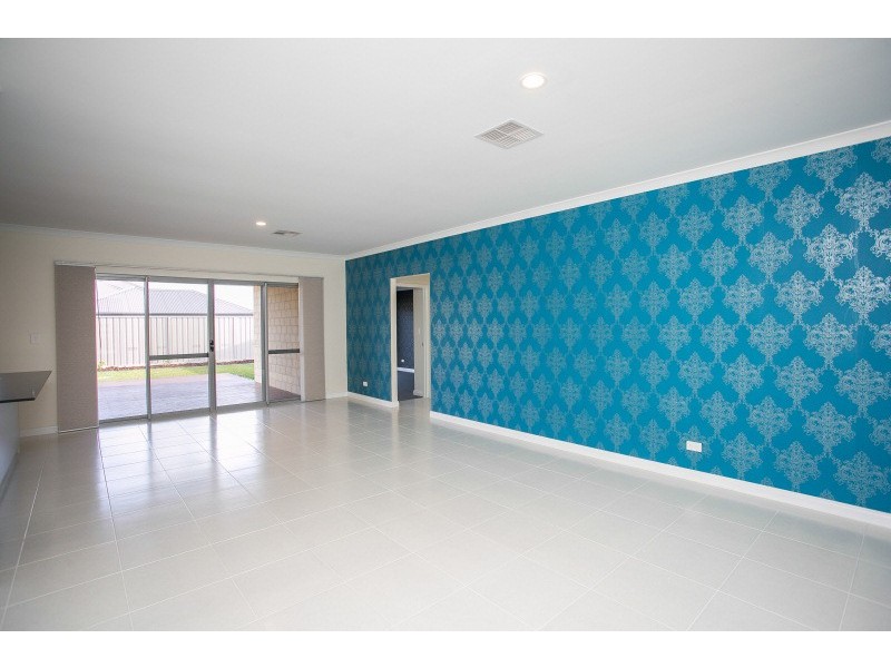 37 Dreng Way, Henley Brook WA 6055