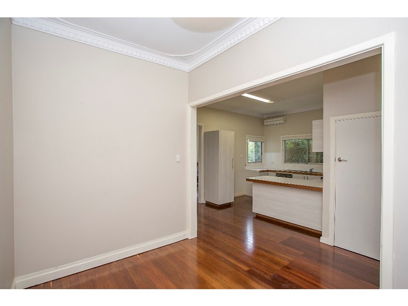 27 Kenilworth, Bayswater WA 6053