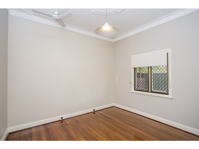 27 Kenilworth, Bayswater WA 6053