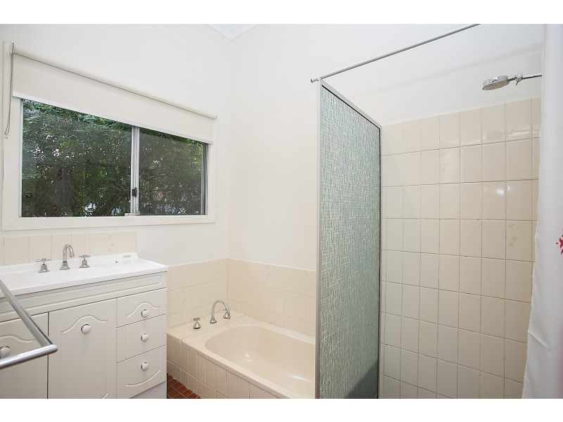 27 Kenilworth, Bayswater WA 6053