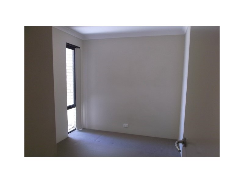 7 Idaho Court, Landsdale WA 6065