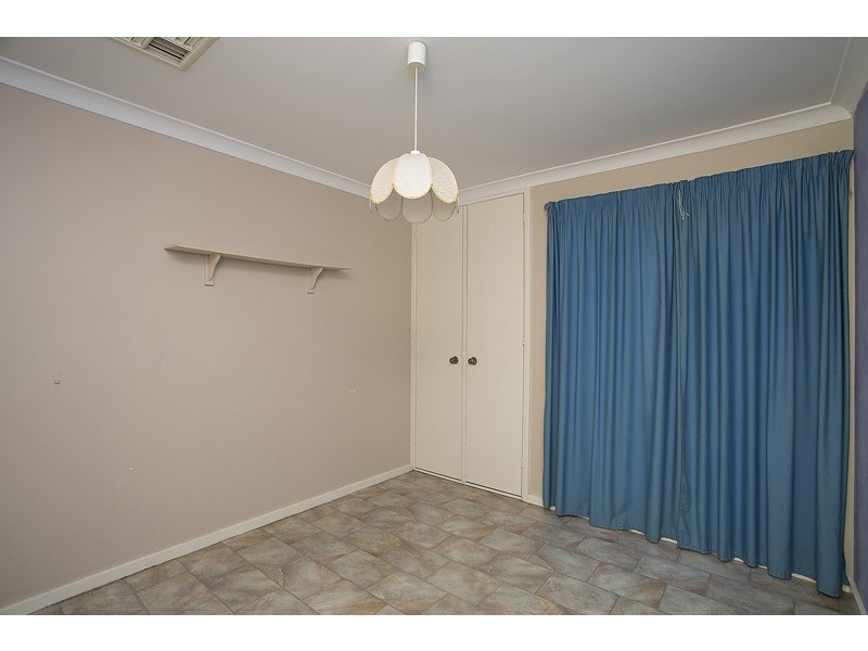 14 Chireton Place, Beechboro WA 6063