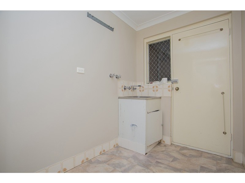 14 Chireton Place, Beechboro WA 6063