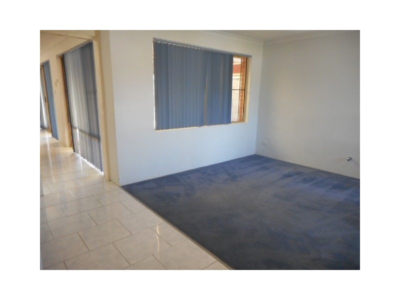 39 Chesterton Road, Bassendean WA 6054