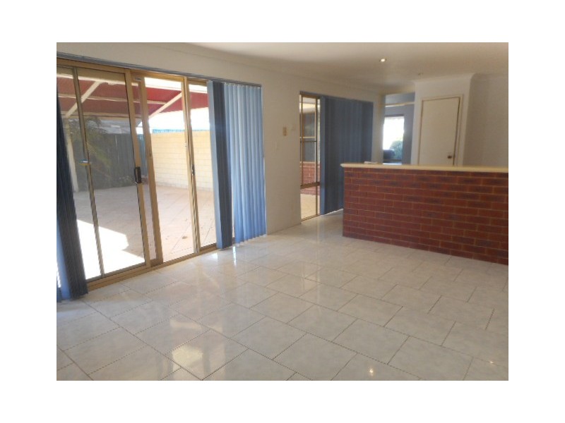 39 Chesterton Road, Bassendean WA 6054