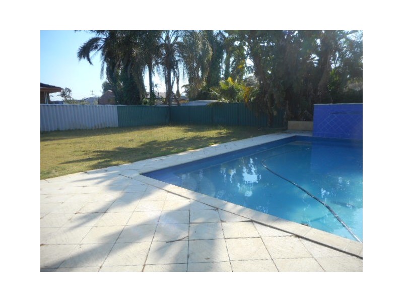 39 Chesterton Road, Bassendean WA 6054