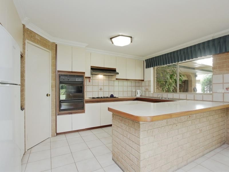 4 Timberlane Crescent, Beechboro WA 6063