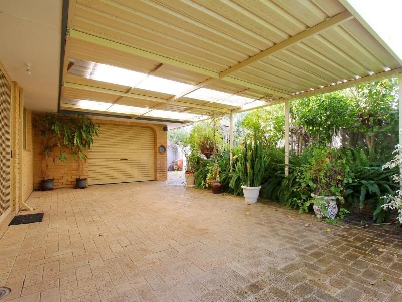 4 Timberlane Crescent, Beechboro WA 6063