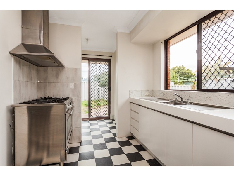 1 Exe Court, Beechboro WA 6063