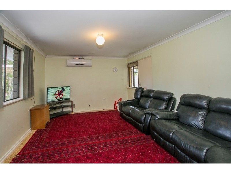 46 Hayden Way, Langford WA 6147