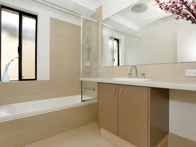 62B Hainsworth Avenue, Girrawheen WA 6064