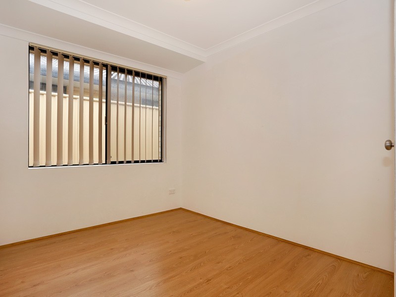 62B Hainsworth Avenue, Girrawheen WA 6064