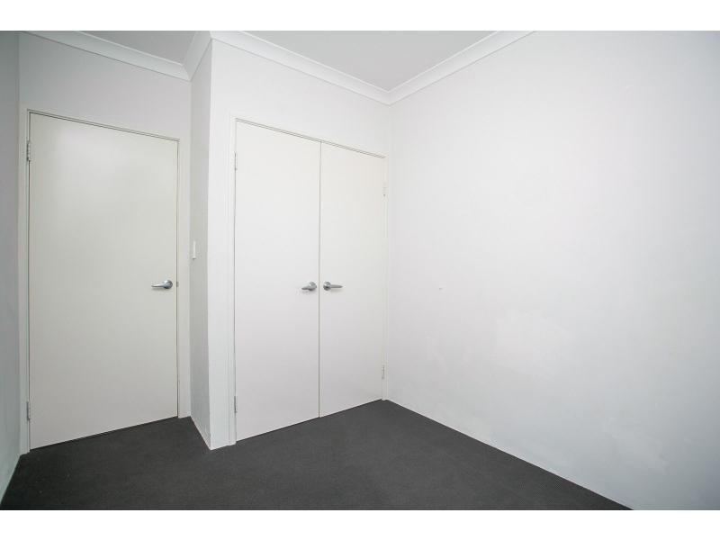 6C Messenger Street, Kelmscott WA 6111