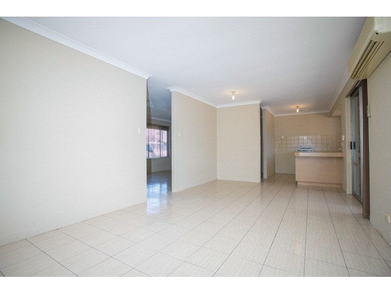 8 Amazon Drive, Beechboro WA 6063