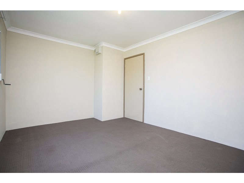8 Amazon Drive, Beechboro WA 6063
