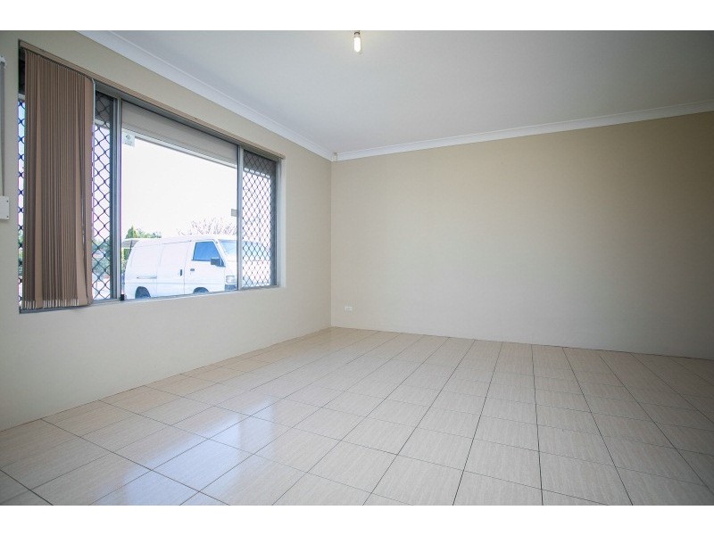 8 Amazon Drive, Beechboro WA 6063