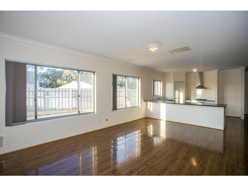 17 Cave Loop, Yanchep WA 6035