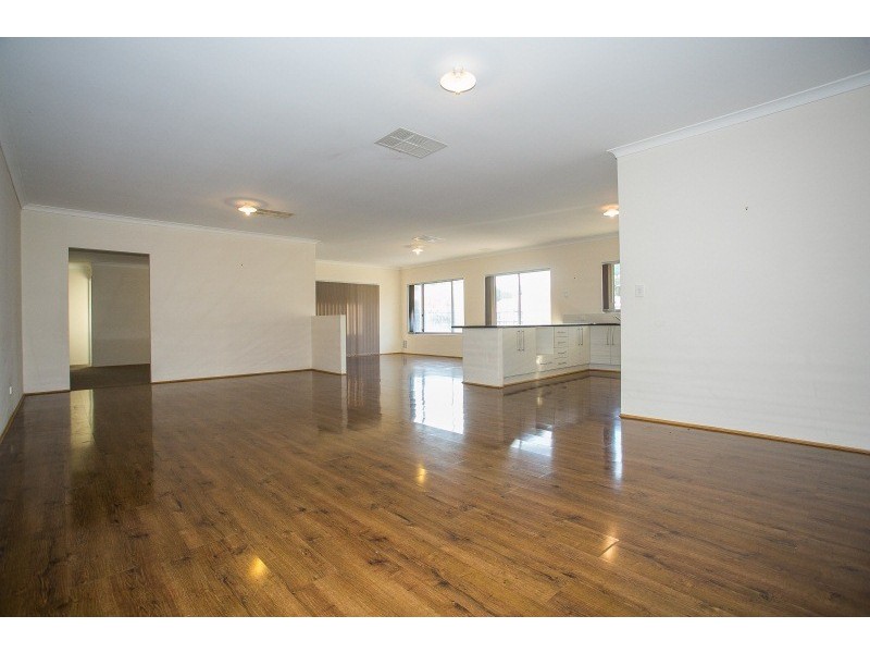 17 Cave Loop, Yanchep WA 6035