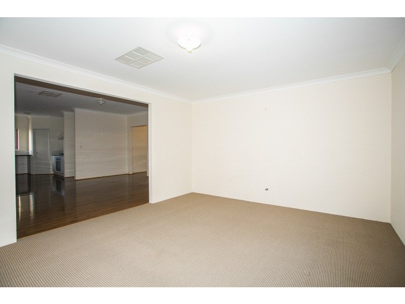 17 Cave Loop, Yanchep WA 6035