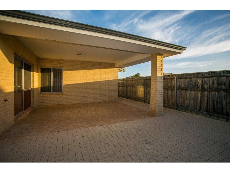 17 Cave Loop, Yanchep WA 6035