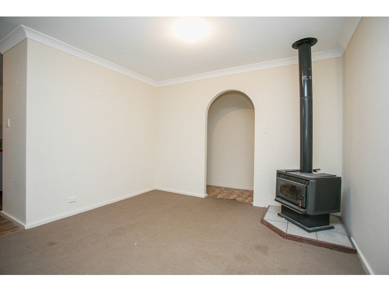 12 Hull Way, Beechboro WA 6063