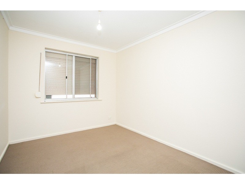 12 Hull Way, Beechboro WA 6063