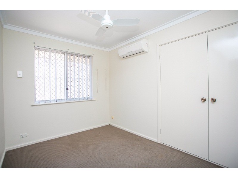 12 Hull Way, Beechboro WA 6063