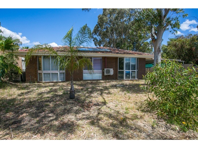 12 Hull Way, Beechboro WA 6063