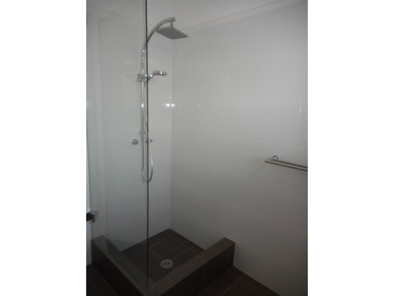 5 Templeton Crescent, Girrawheen WA 6064