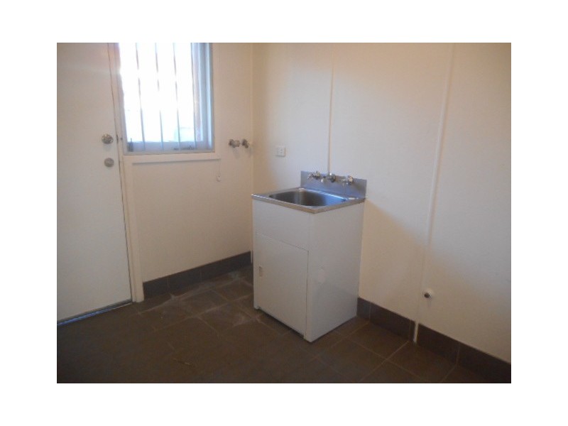 5 Templeton Crescent, Girrawheen WA 6064