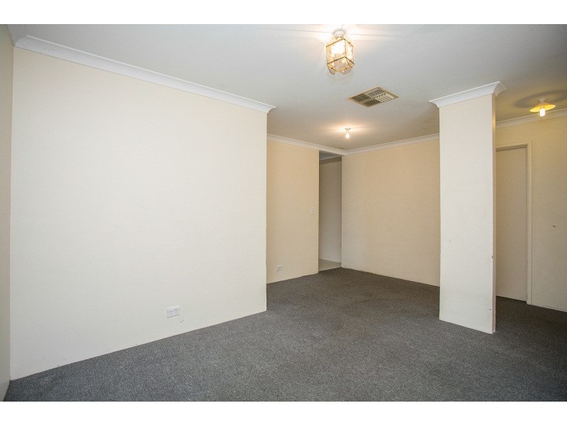 21 Wenstead Place, Stratton WA 6056
