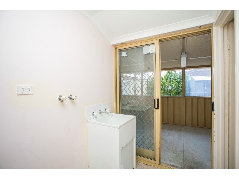 21 Wenstead Place, Stratton WA 6056
