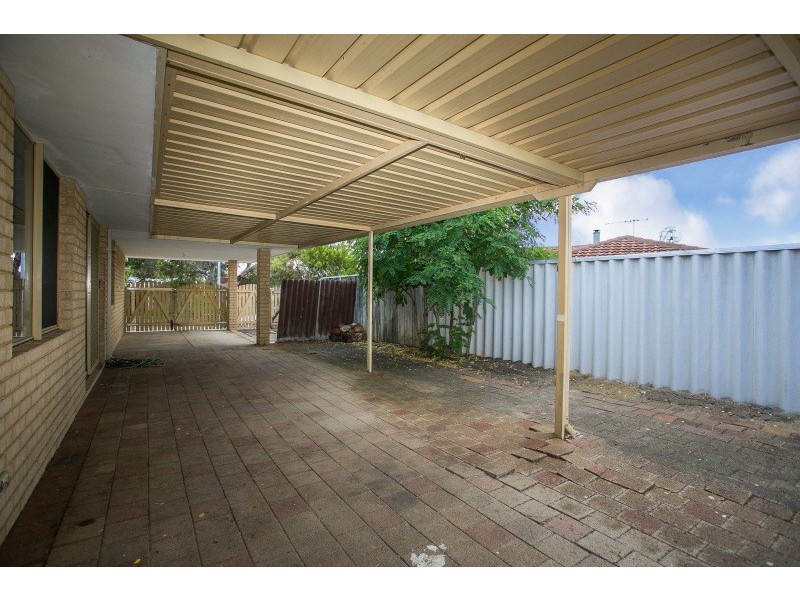 21 Wenstead Place, Stratton WA 6056