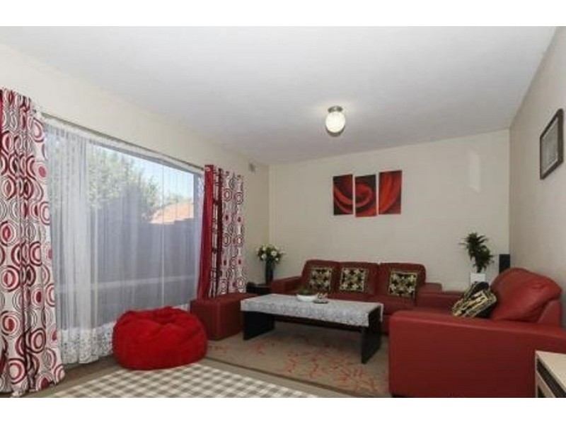 1/24 Arbon Way, Lockridge WA 6054