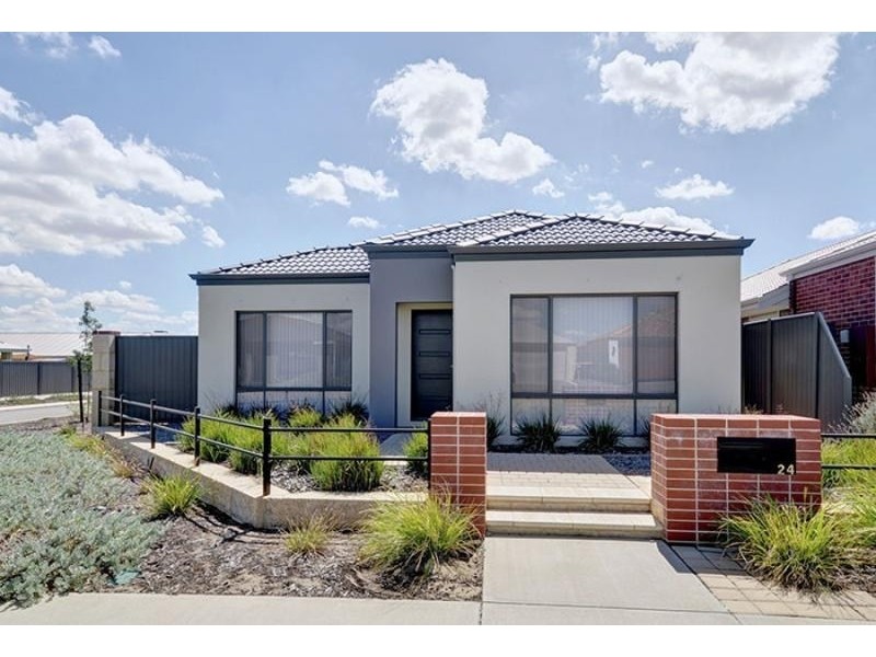 24 Summerville Boulevard, Caversham WA 6055
