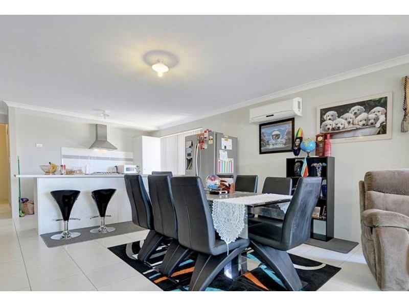 24 Summerville Boulevard, Caversham WA 6055