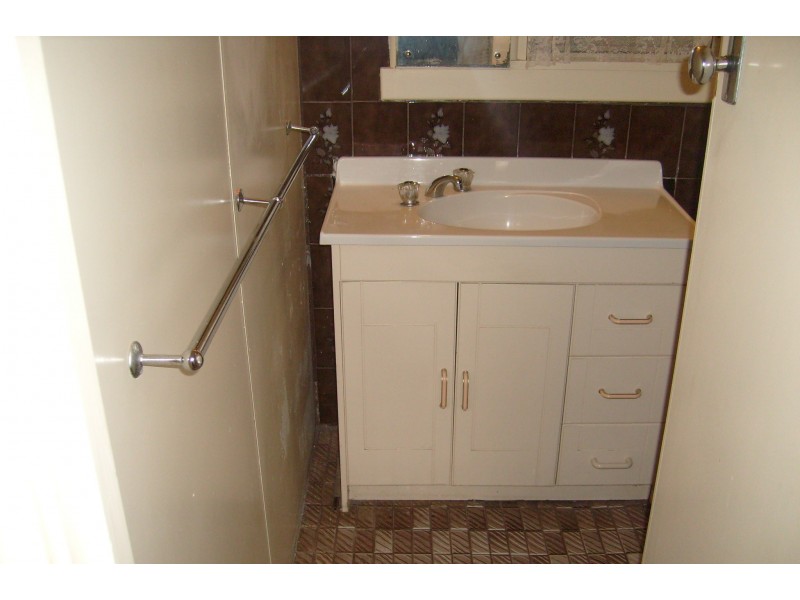 8 Southgate Road, Langford WA 6147