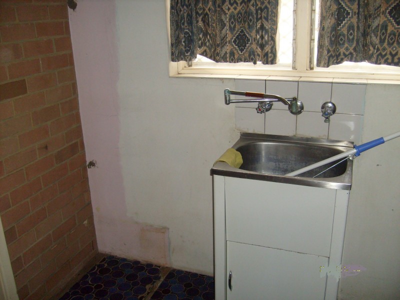 8 Southgate Road, Langford WA 6147